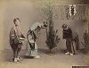 Новогодний визит. Крашенная вручную японская альбуминовая фотография эпохи Мэйдзи (1868-1912). 