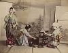 Уборка в чайном доме. Крашенная вручную японская альбуминовая фотография эпохи Мэйдзи (1868-1912). 