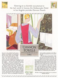 Нежные полотенца фирмы Cannon Mills. 