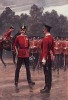Офицер и унтер-офицер Манчестерского полка на плацу (иллюстрация к His Magesty's Territorial Army... Лондон. 1911 год)
